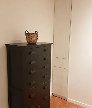 Maison Bord De Port