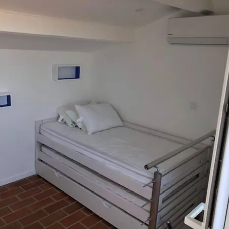 Maison Bord De Port 펜션 루케이트